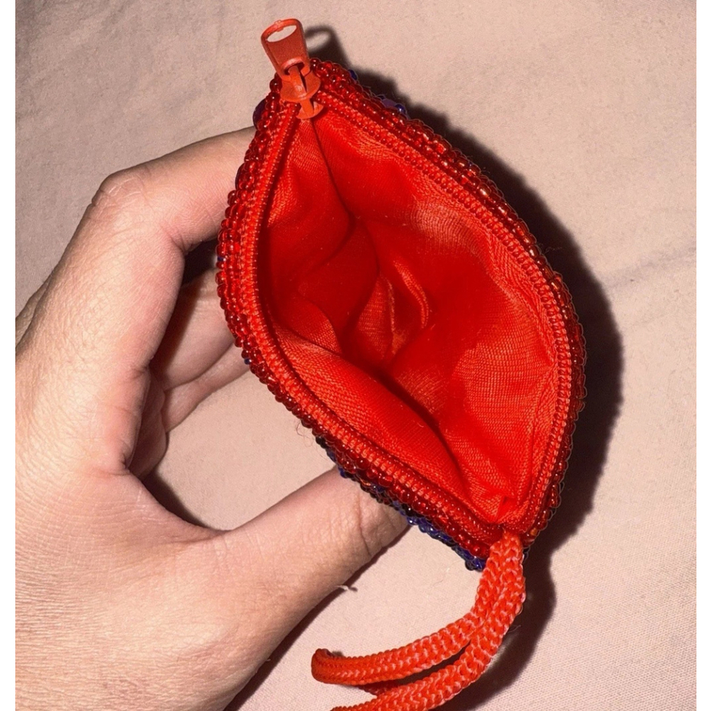 Red Hat Society Inspired Vintage Beaded Zipper Coin Purse - Picture 3 of 4